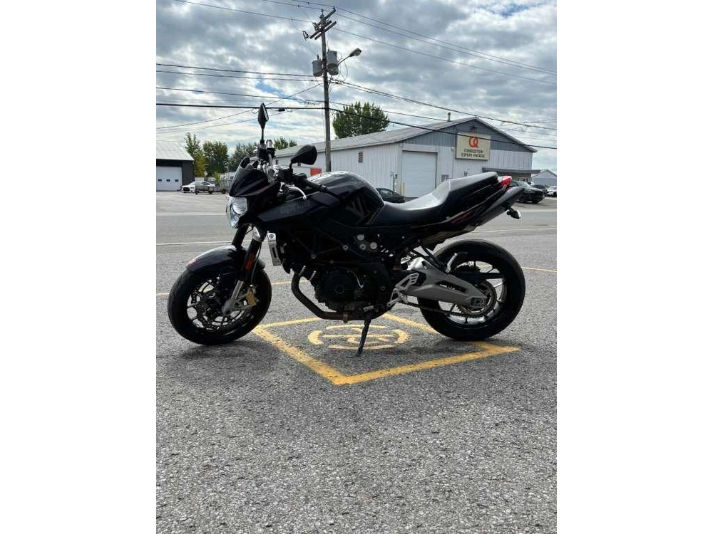 Aprilia Shiver 750 2016 alt