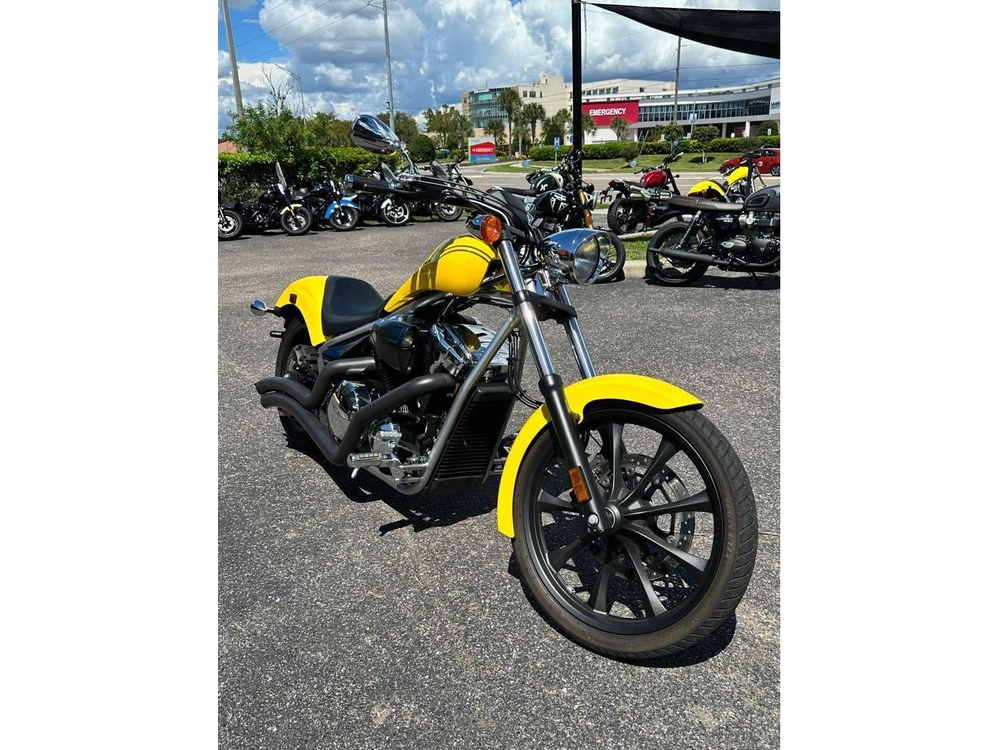 2023 Honda Fury Abs alt