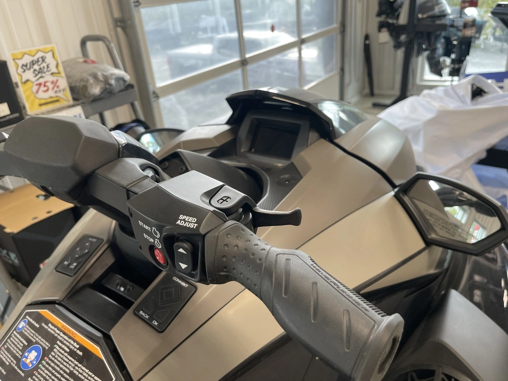 2025 Yamaha Gp Svho With Audio alt
