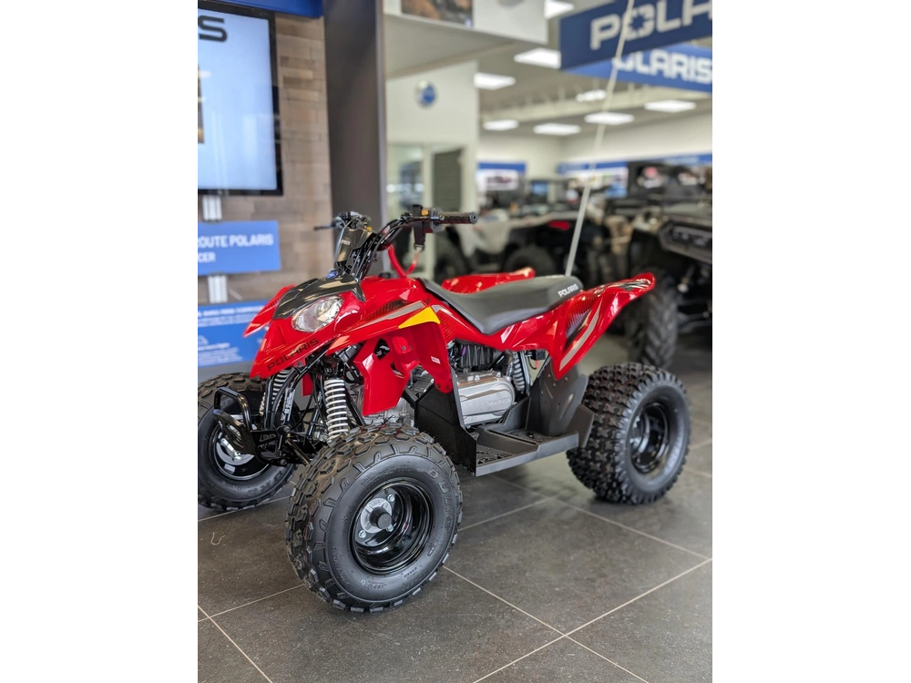 2027 Polaris Outlaw 110 Indy Red 🎯 Vtt Enfant Débutant Sécuritaire Apprentissage Drx90 Kfx90 Contrôle Parent 🟢 alt