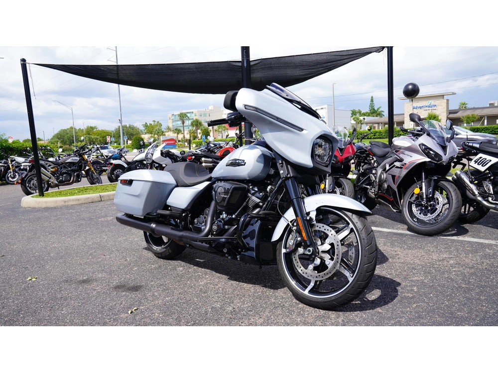 2024 Harley-davidson Street Glide alt