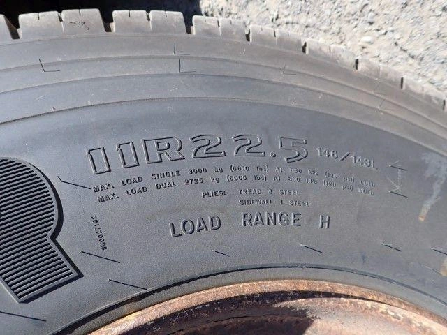 International 7600 2010