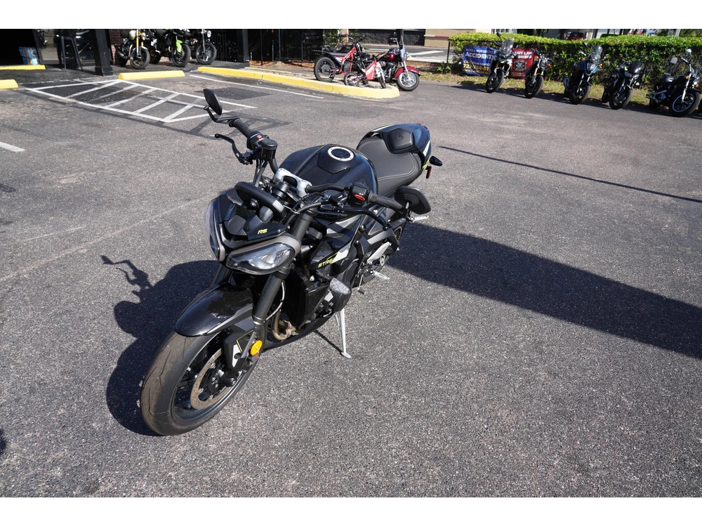 2026 Triumph Street Triple 765 Rs alt