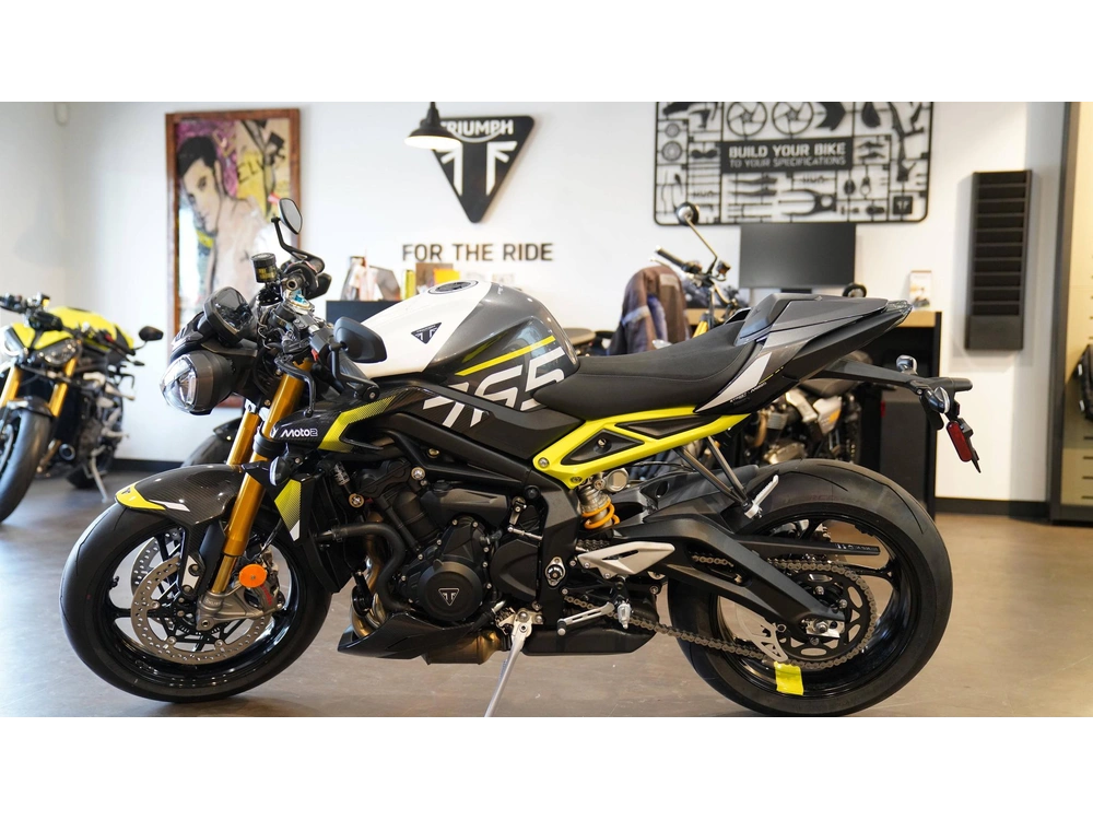 2026 Triumph Street Triple Moto2 Edition Rx alt