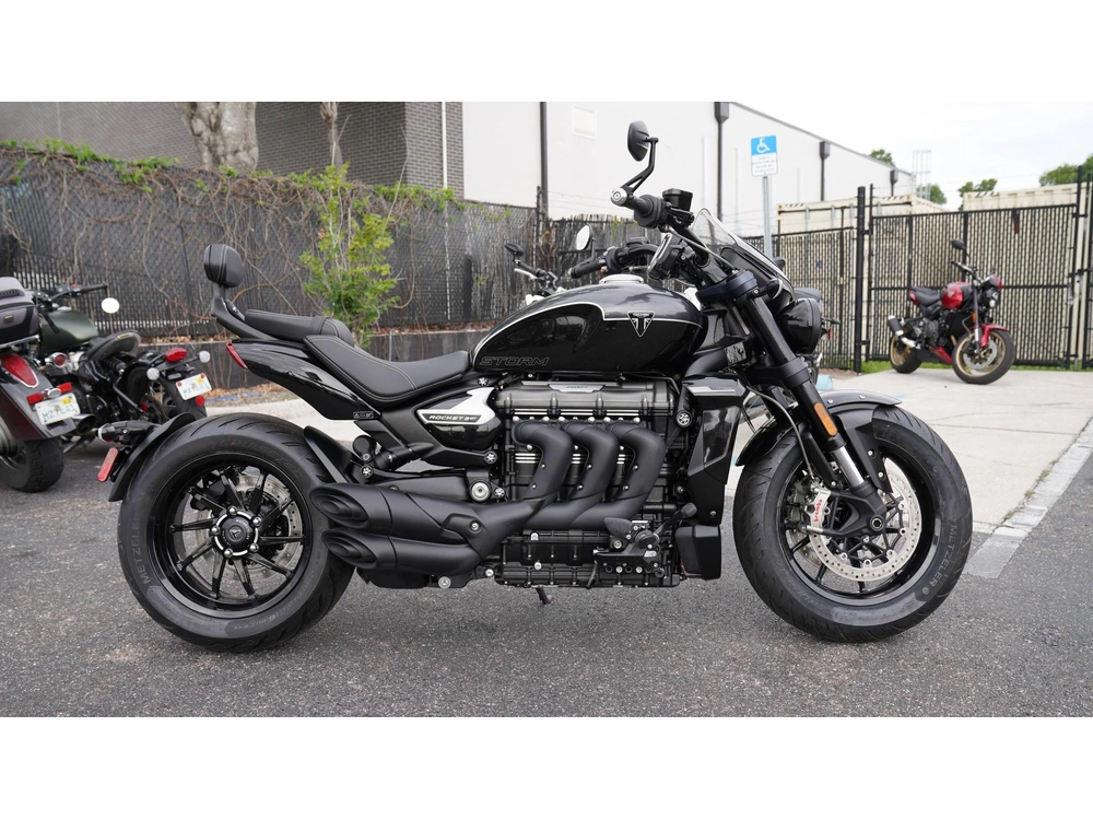 2026 Triumph Rocket 3 Gt Storm alt