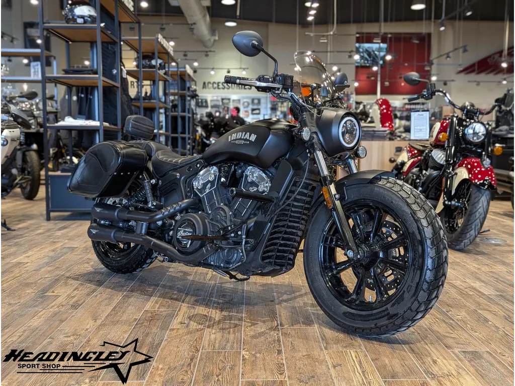 2021 Indian Motorcycle Scout Bobber ABS // Thunder Black Smoke