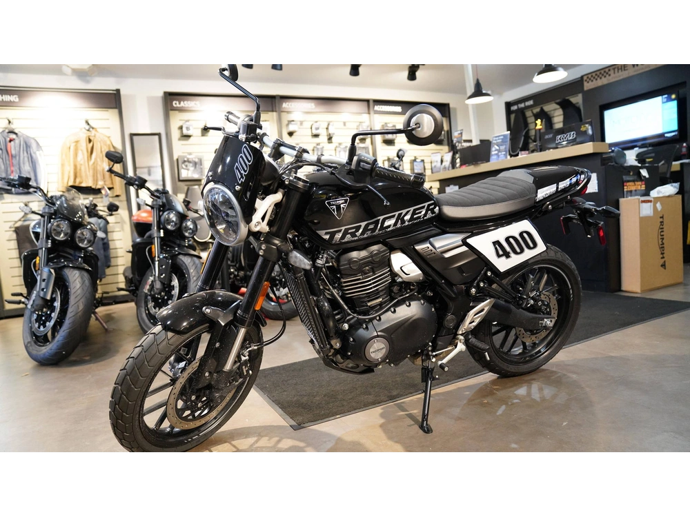 2027 Triumph Street Tracker 400 alt
