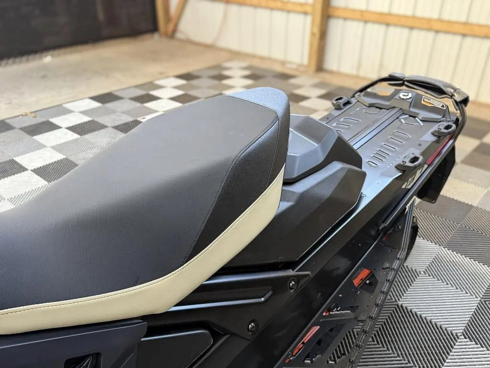 2027 Ski-doo Mxz Adrenaline 850 E-tec alt