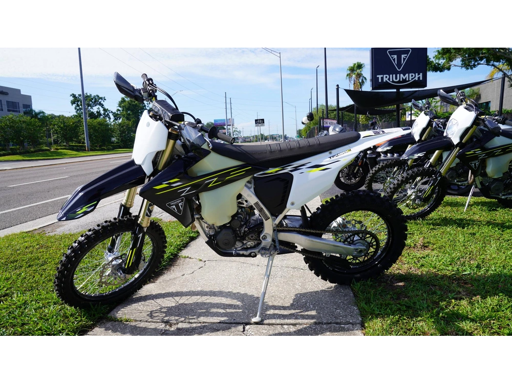 2026 Triumph Tf450-x alt