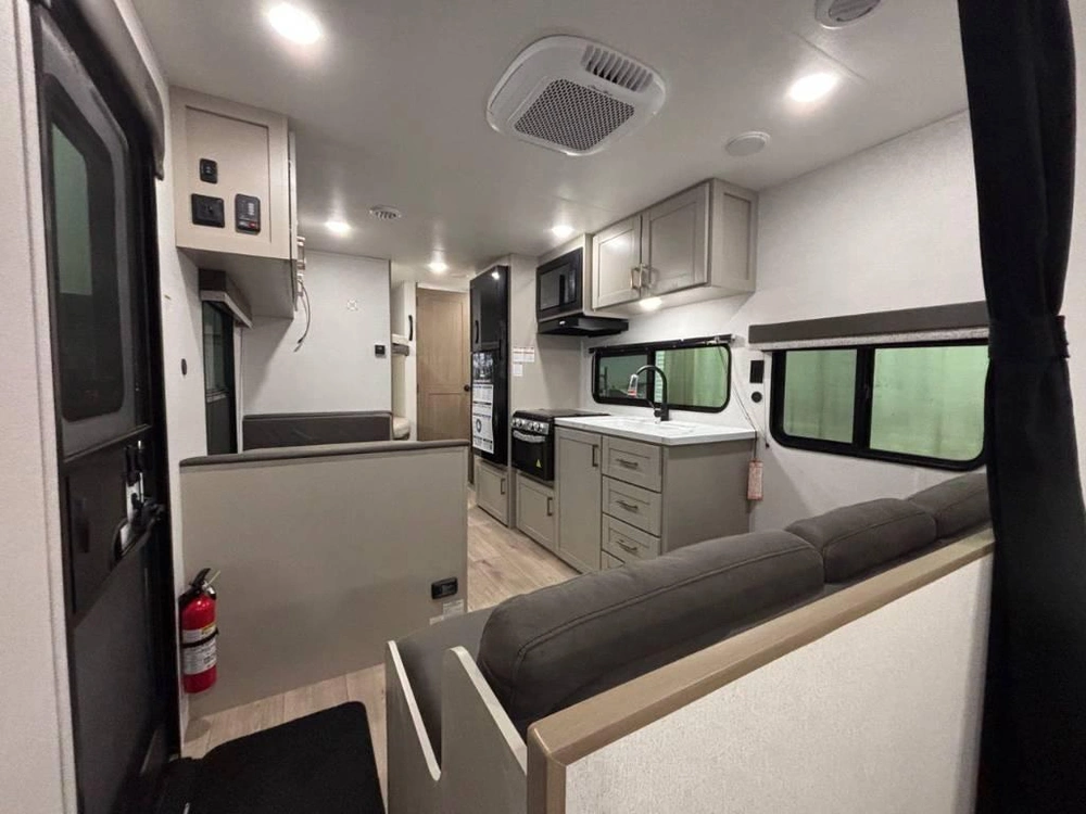 Jayco Jay Flight 260bh 2027 alt