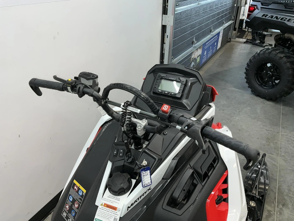 Polaris 850 Rmk Sps 155 2027 alt