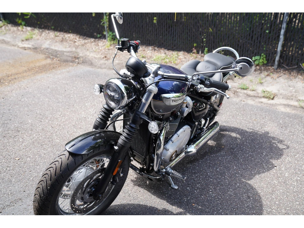 2025 Triumph Bonneville Speedmaster alt