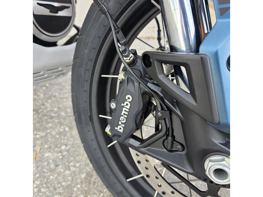 2027 Moto Guzzi V85 Tt Travel alt