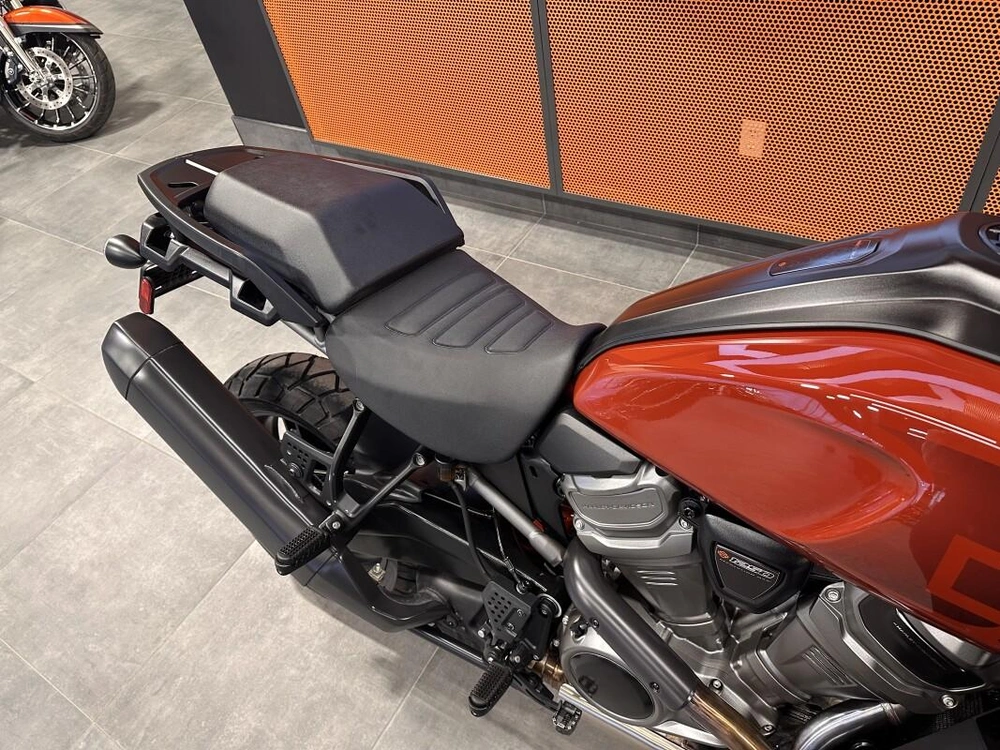 2024 Harley-davidson Adventure Touring alt