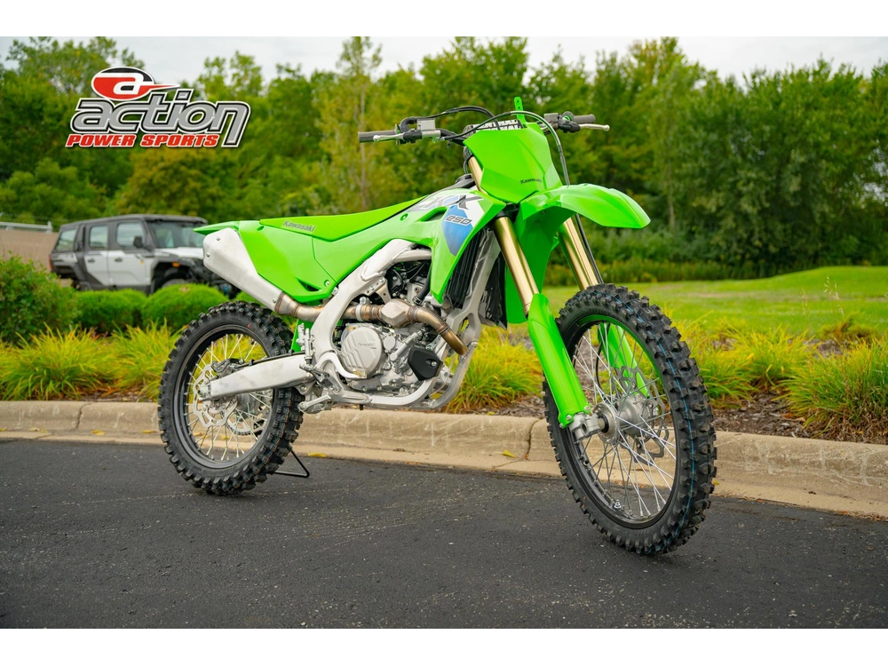 2026 Kawasaki Kx™250 alt
