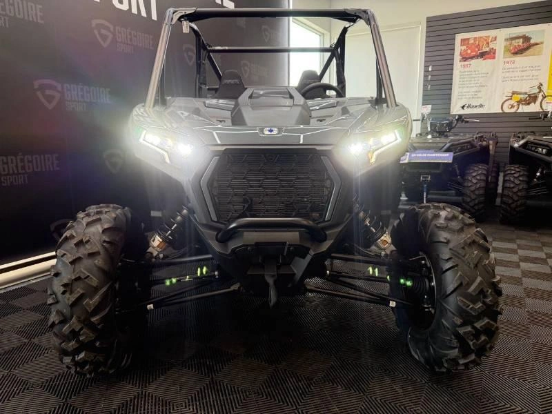 Polaris Rzr Xp 1000 Sport 2026 alt