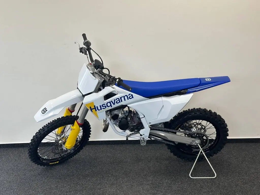2027 Husqvarna TC 85