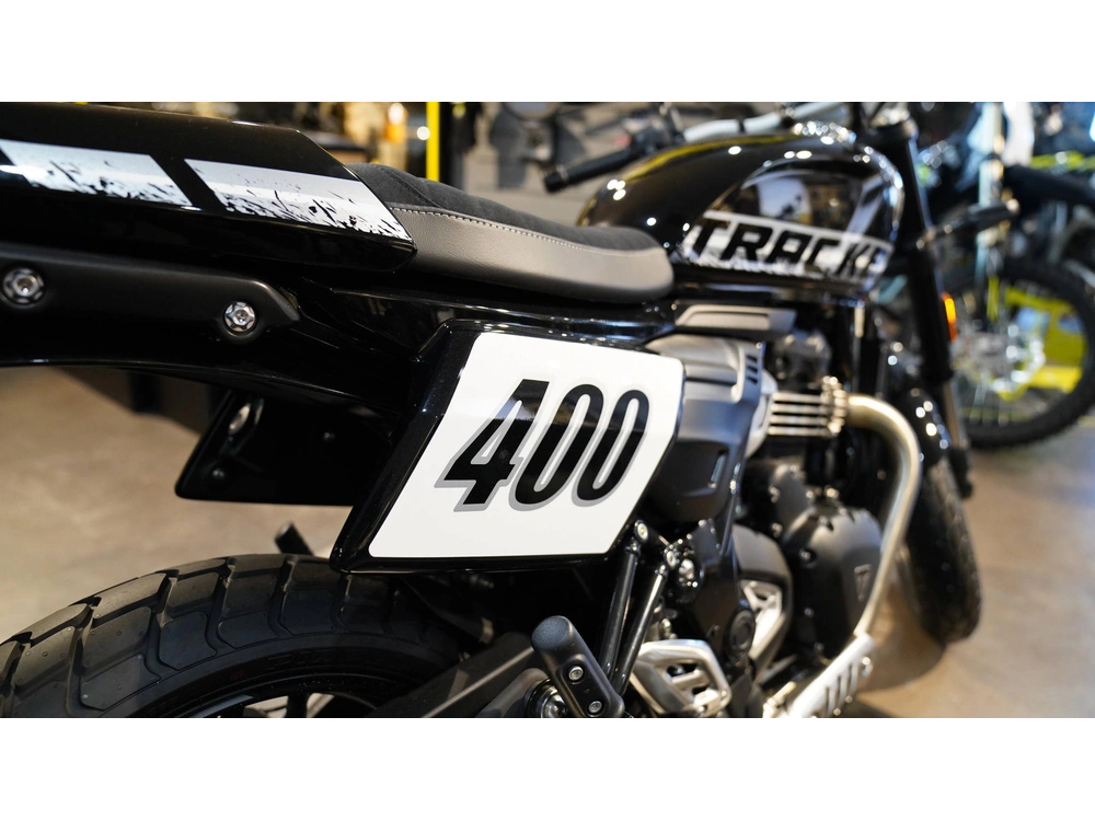 2027 Triumph Street Tracker 400 alt