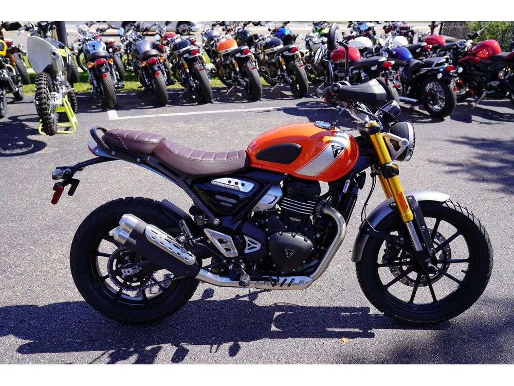 2026 Triumph Scrambler 400 X alt