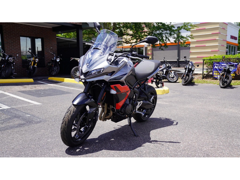 2026 Triumph Tiger Sport 660 alt