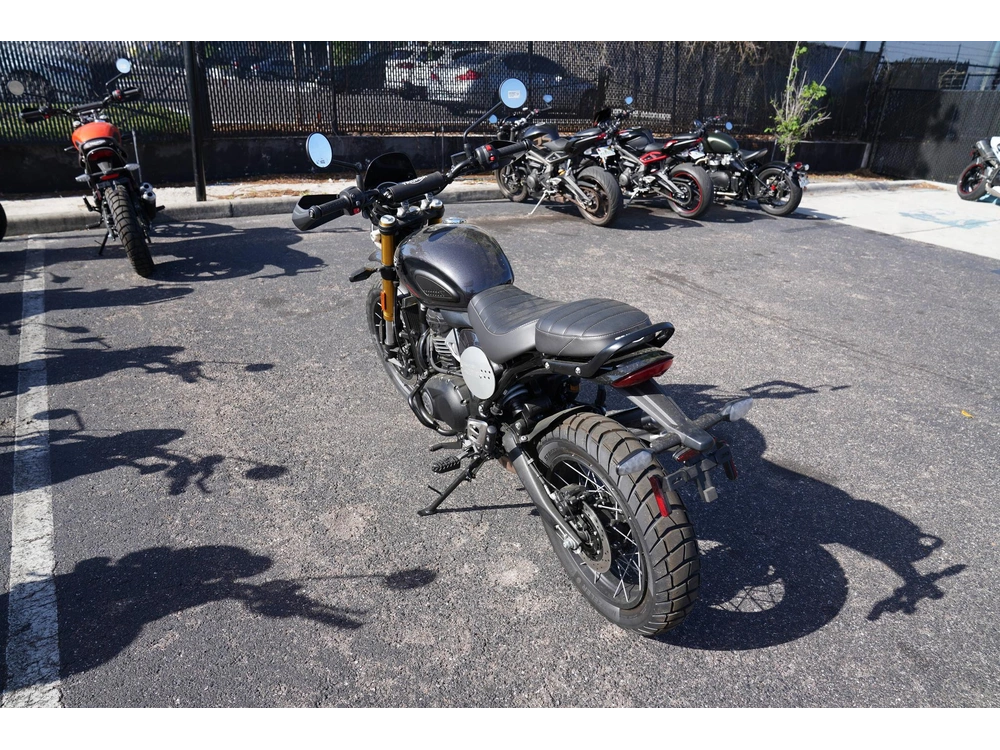 2026 Triumph Scrambler 400 Xc alt