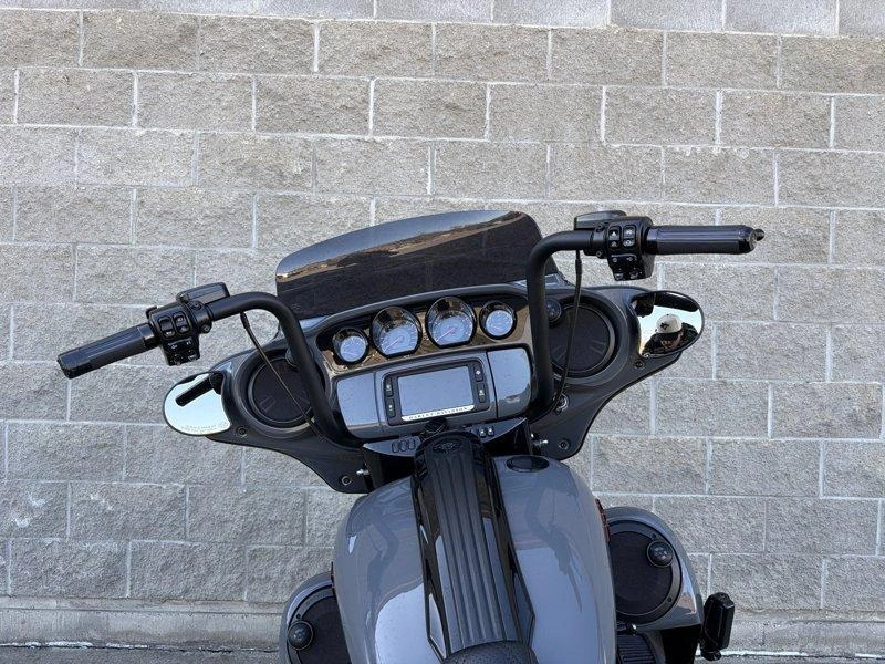 2018 Harley-davidson Flhxse - Cvo™ Street Glide® alt