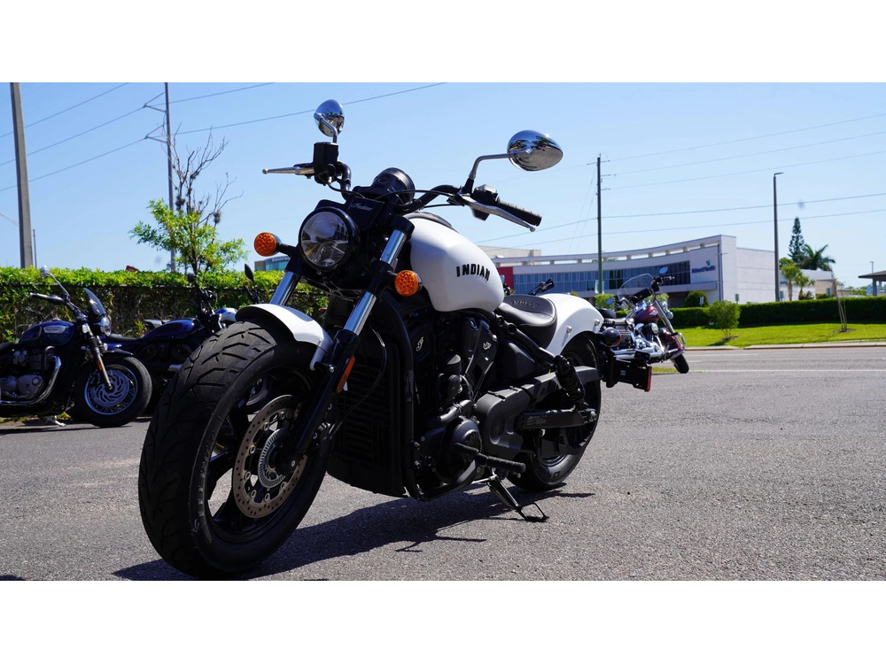 2025 Indian Motorcycle Motorcycle Scout® Sixty Bobber Limited alt