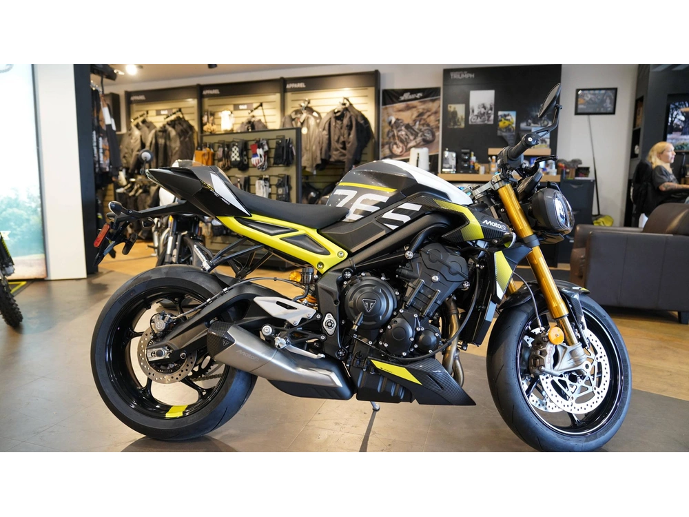 2026 Triumph Street Triple Moto2 Edition Rx alt