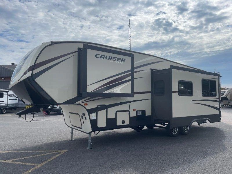 2018 Crossroads Cruiser 29bh