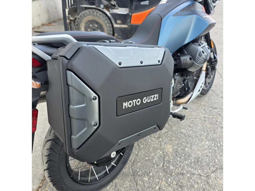2027 Moto Guzzi V85 Tt Travel alt