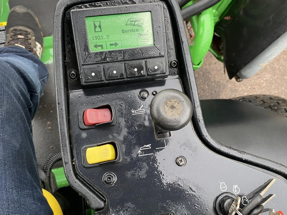 John Deere 9009 2020 alt