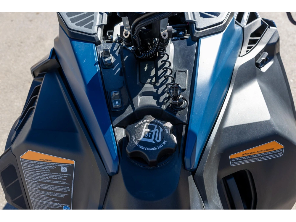 2025 Ski-doo Expert Tjsc alt