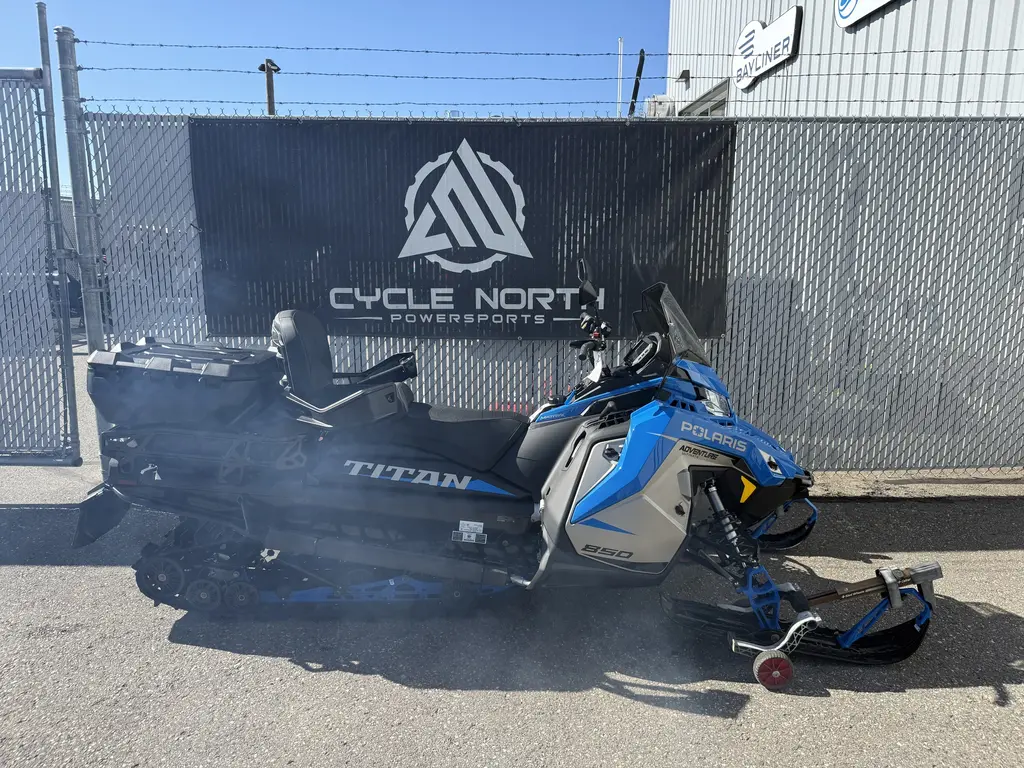 2027 Polaris 850 TITAN ADV ULT BLUE 