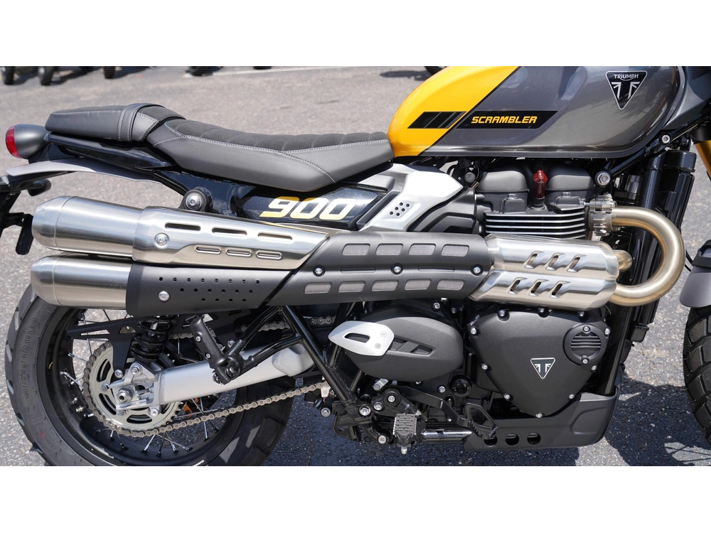 2026 Triumph Scrambler 900 alt
