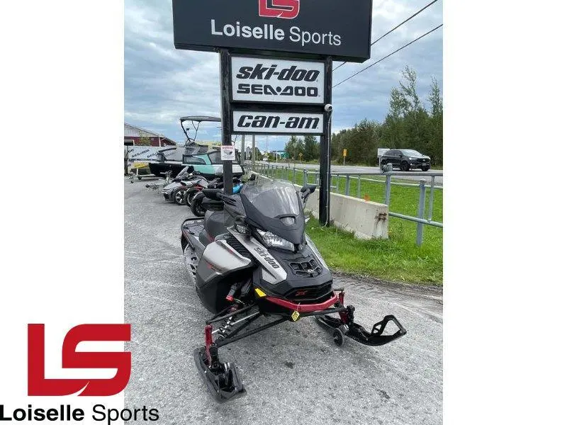 2023 Ski-Doo RENEGADE XRS 