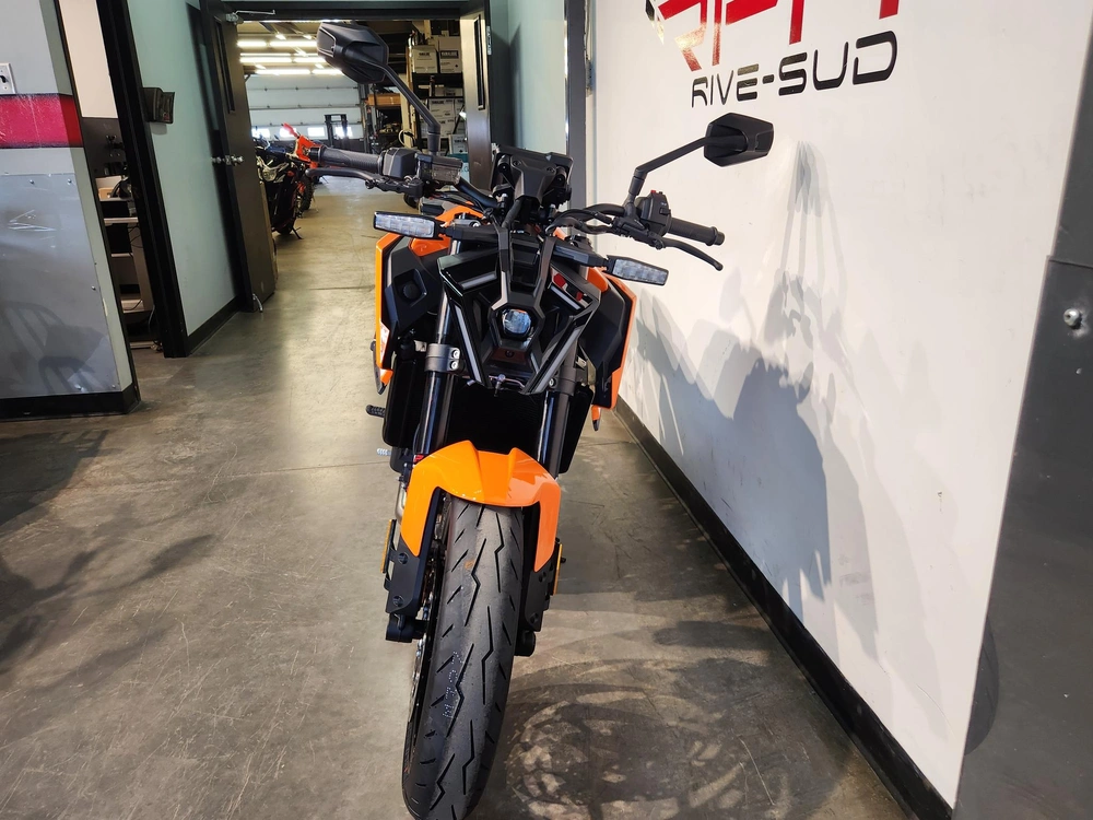 2027 Ktm 790 Duke alt