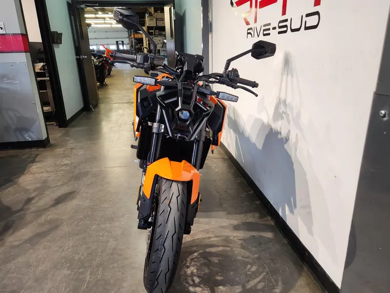 2027 KTM 790 DUKE