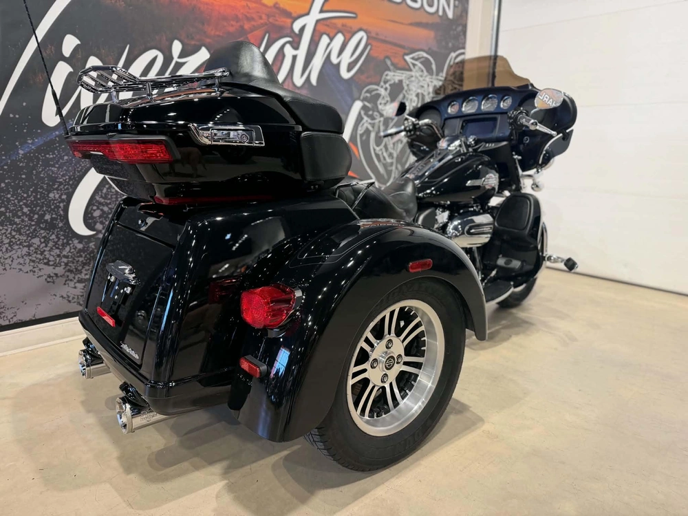 Harley-davidson Triglide Ultra Flhtcutg 2024 alt
