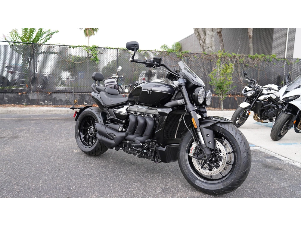 2026 Triumph Rocket 3 Gt Storm alt