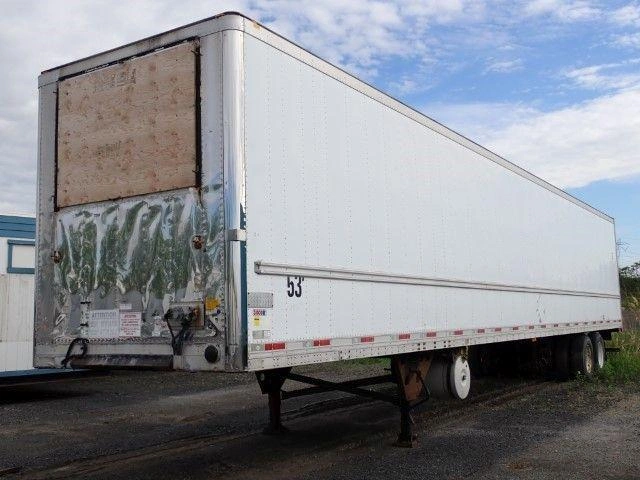 2008 Utility 3000r