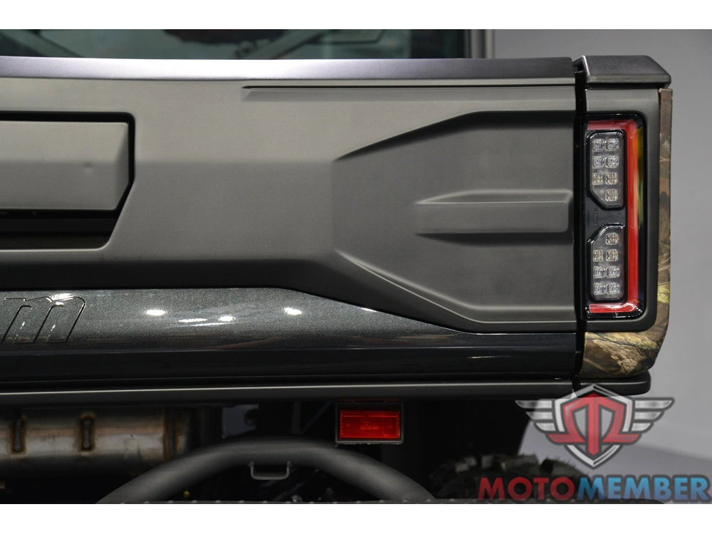 2026 Can-am Defender Xt Cab Hd11 With 10.25 In.display Dark Wildland Camo