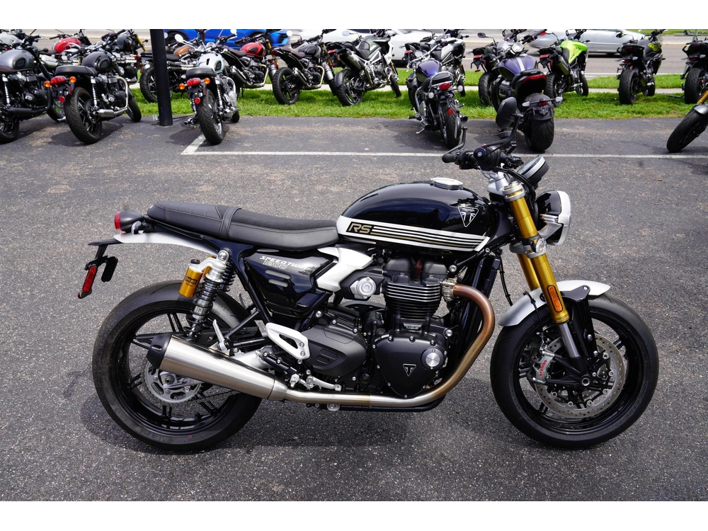 2025 Triumph Speed Twin 1200 alt