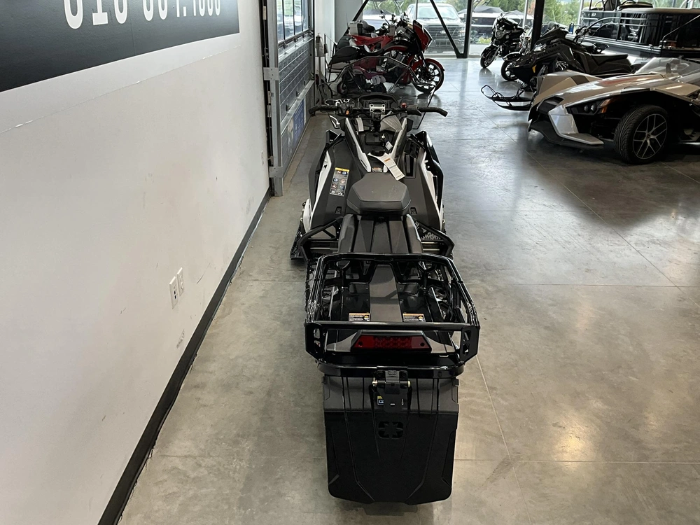Polaris 650 Voyageur Sp 155 2027 alt