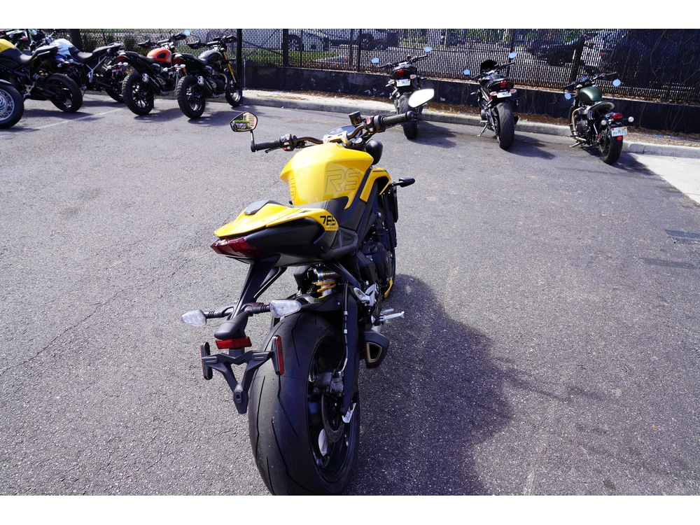 2026 Triumph Street Triple 765 Rs alt