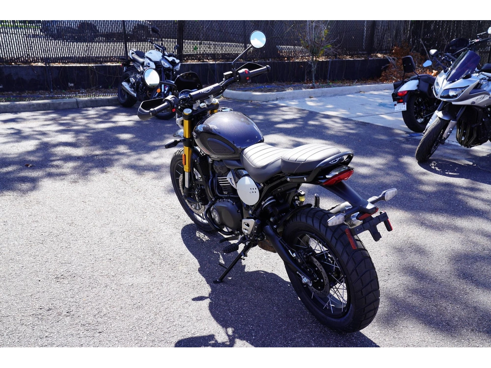 2026 Triumph Scrambler 400 Xc alt
