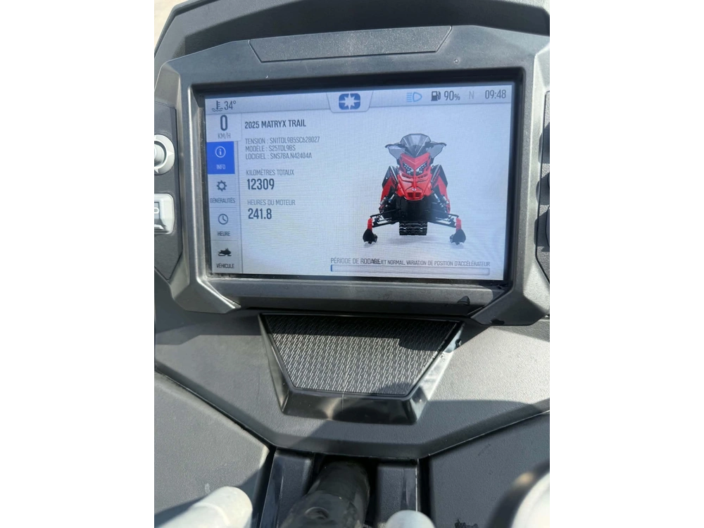 Polaris 9r Indy Xcr 136 2025 alt