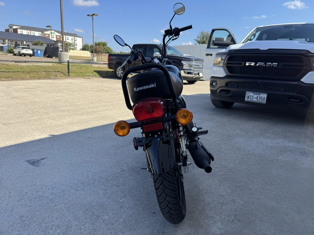 2026 Kawasaki W175 Ltd Abs