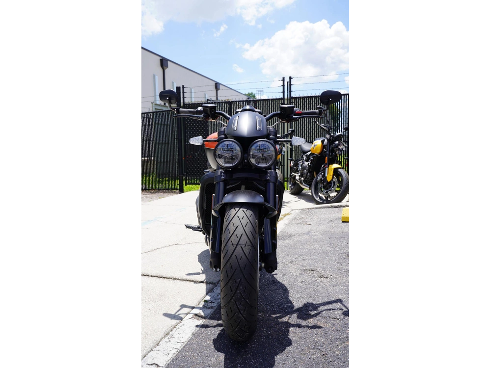 2026 Triumph Rocket 3 Storm R alt