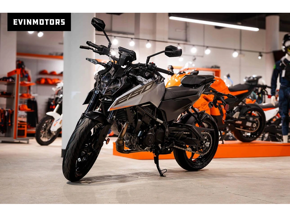 2026 Ktm 250 Duke