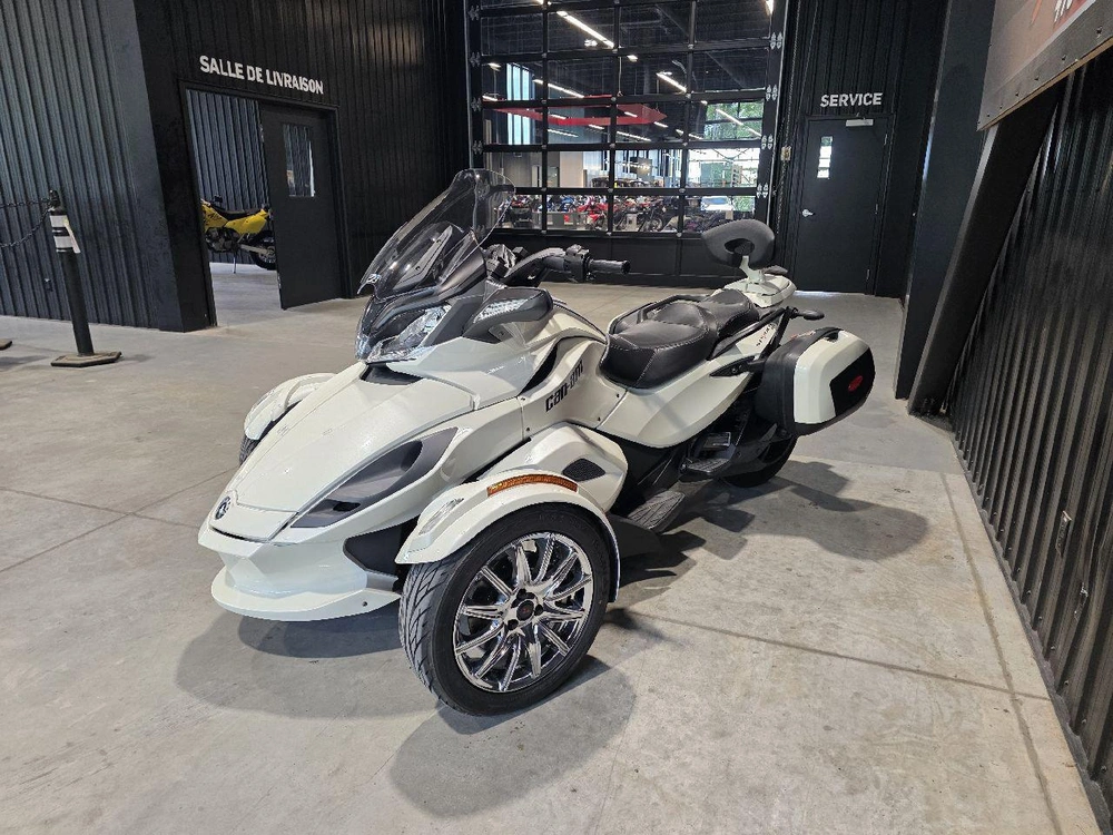 Can-am Spyder St Limited 2013 alt